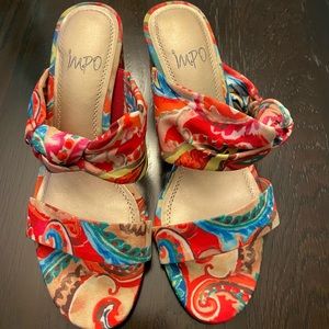 Multi Color Sandal. Size 6.